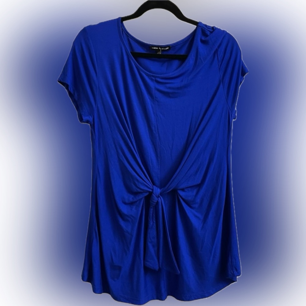 Cable & Guage tie front tee
